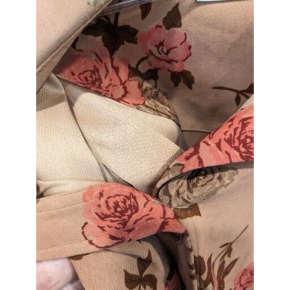 White Stag Women's 18w*20w Multicolor Floral Long Sleeve Button Up Suede Feel - Picture 3 of 6